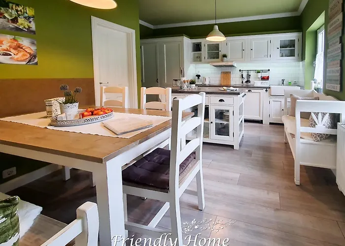 Friendly Home - Stadthaus im Vintagestil Köln Bonn Phantasialand
